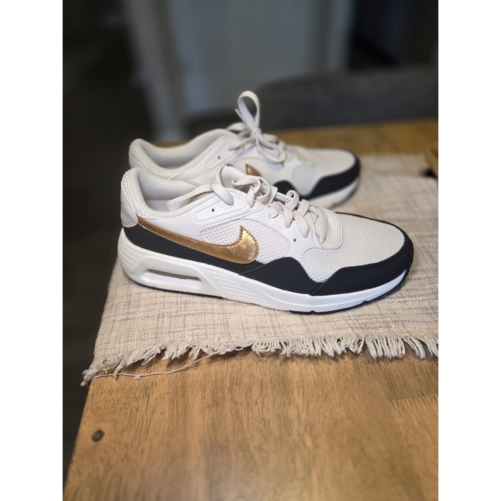 Nike Air Max SC Womens Shoes White Black Metallic Gold DV6842-101 Size 11